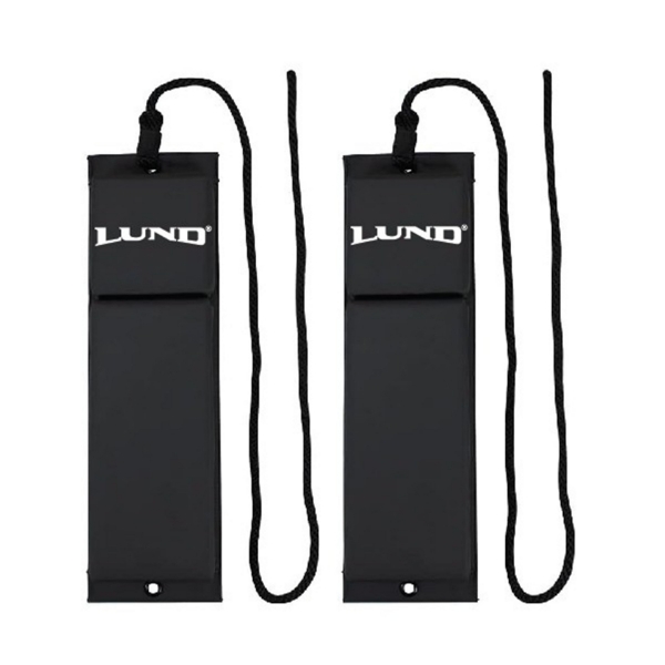 Image of the Lund Contour Fender Cover with the white Lund logo on the front